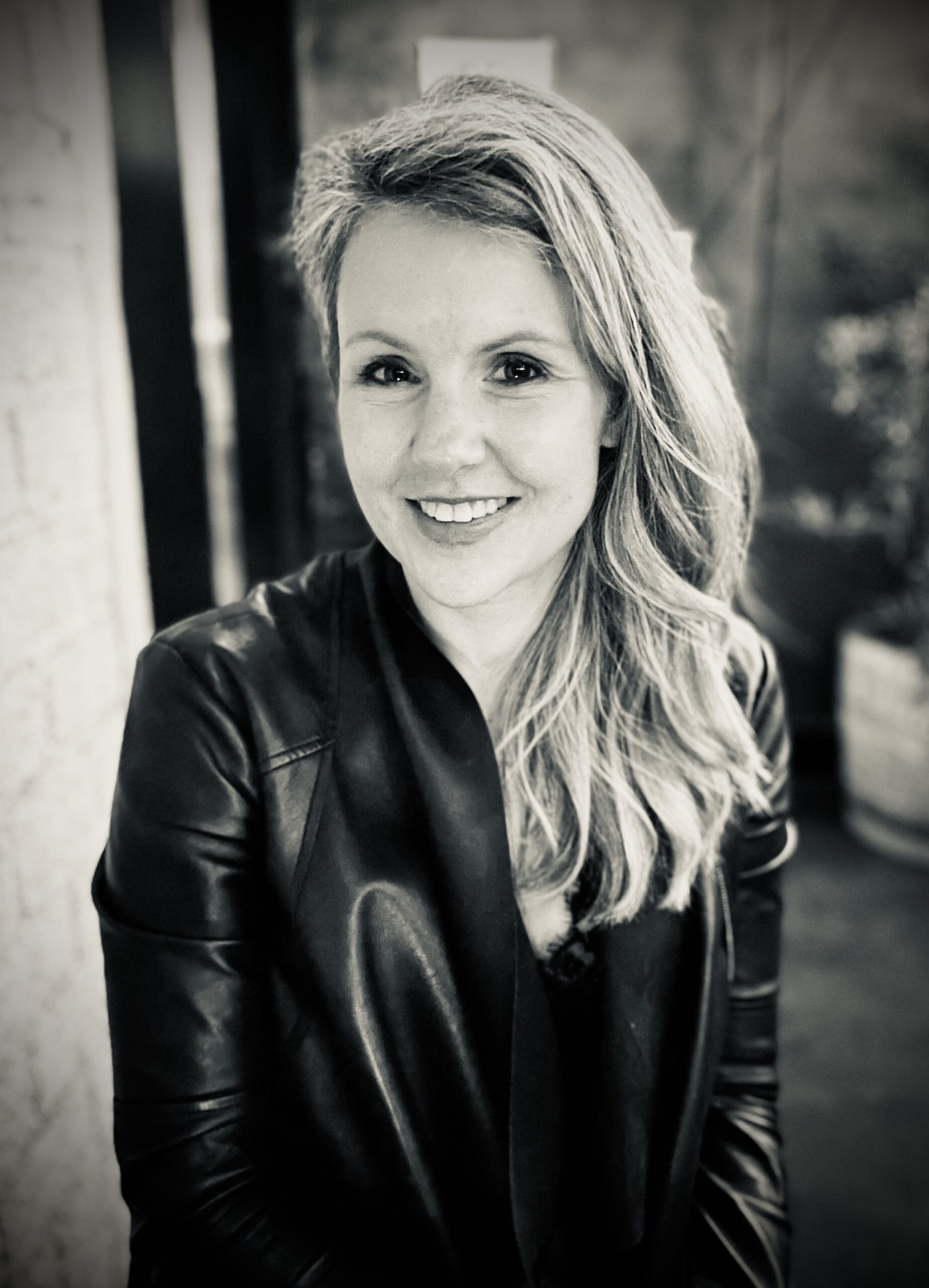 Headshot of Lisa Christensen