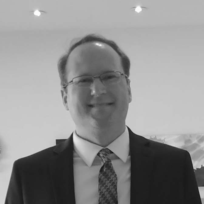 Headshot of Tomas Yufik