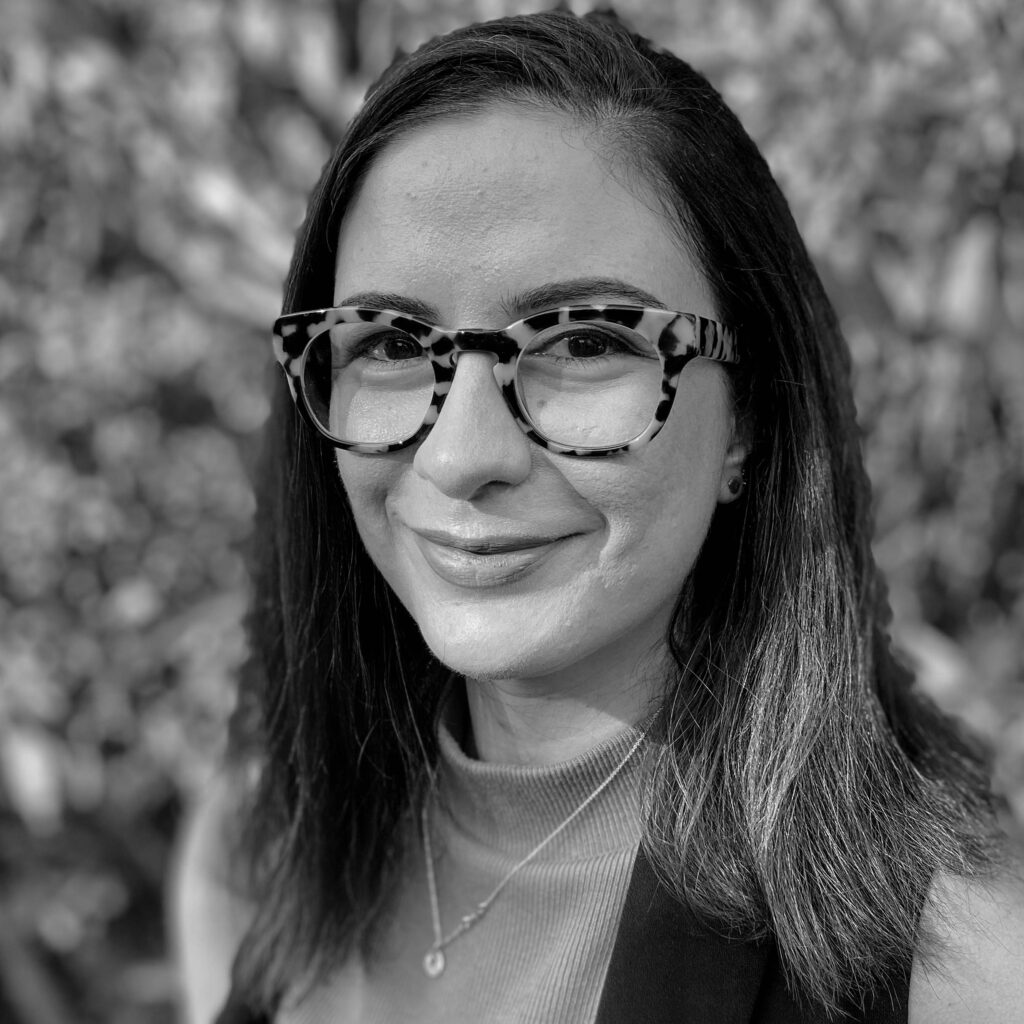 Headshot of Dr.Maryam Bonyadian