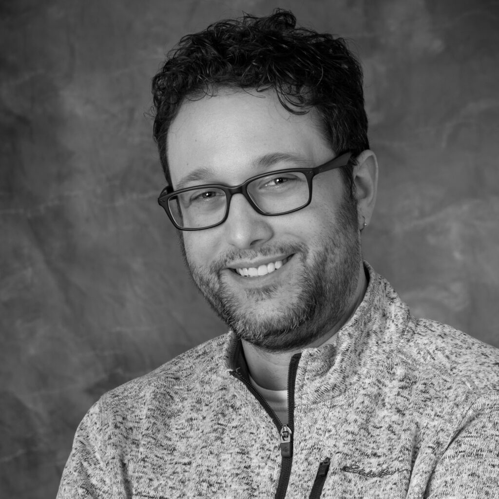 Headshot of Dr. Craig Landers