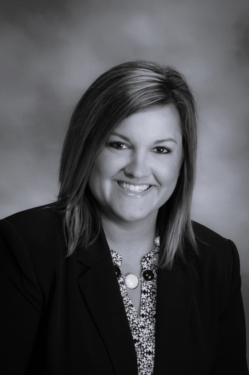 Headshot of Jenny Tellez