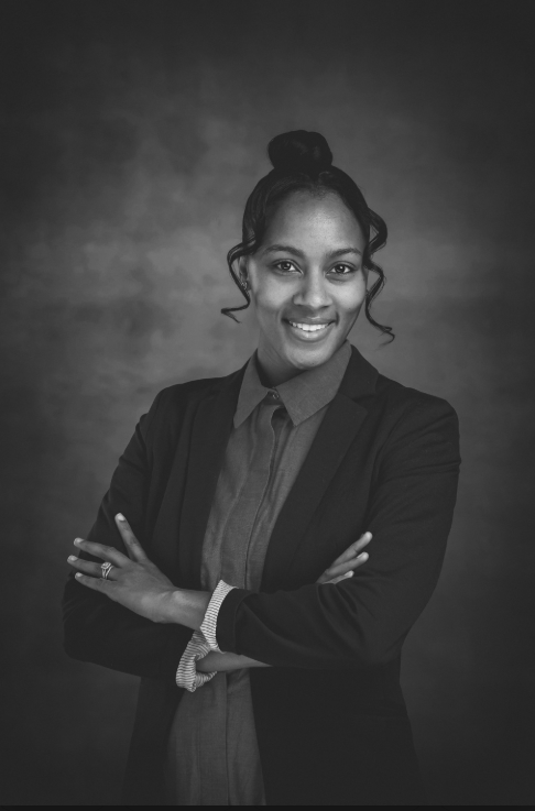 Headshot of Courtney Johnon