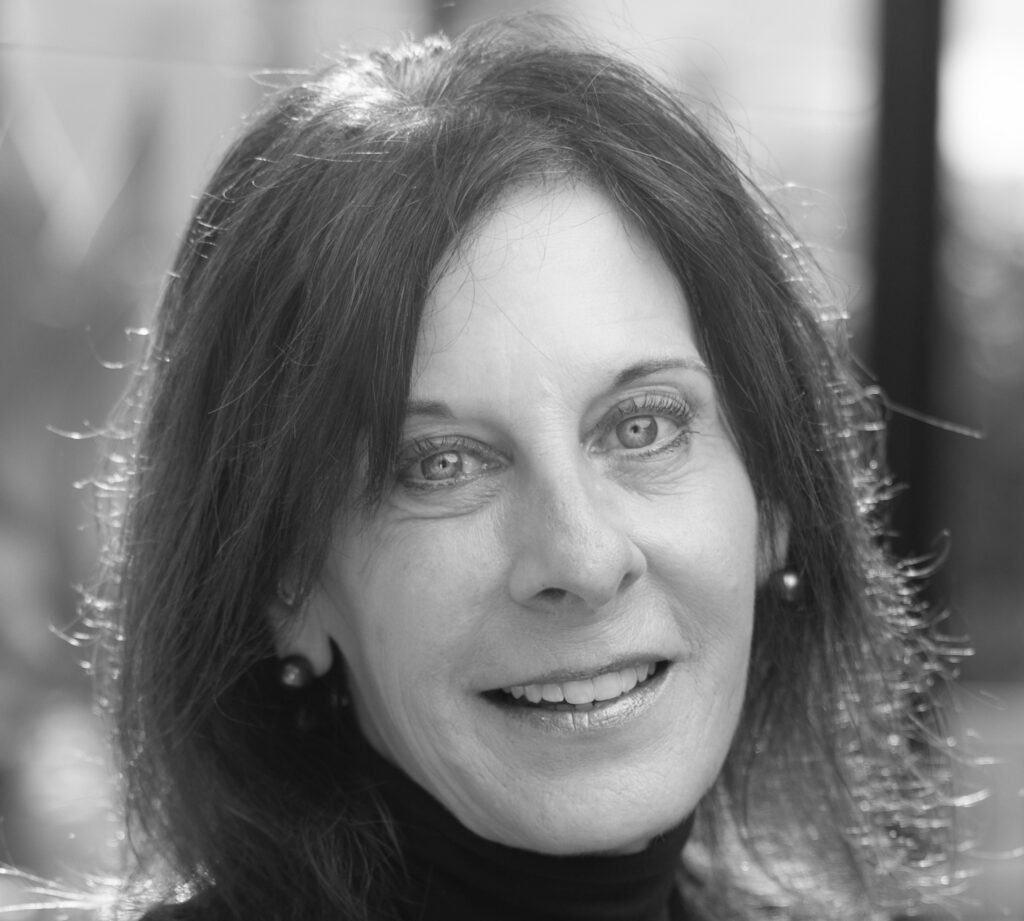Headshot of Clare Henn-Haase