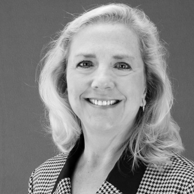 Headshot of donna block