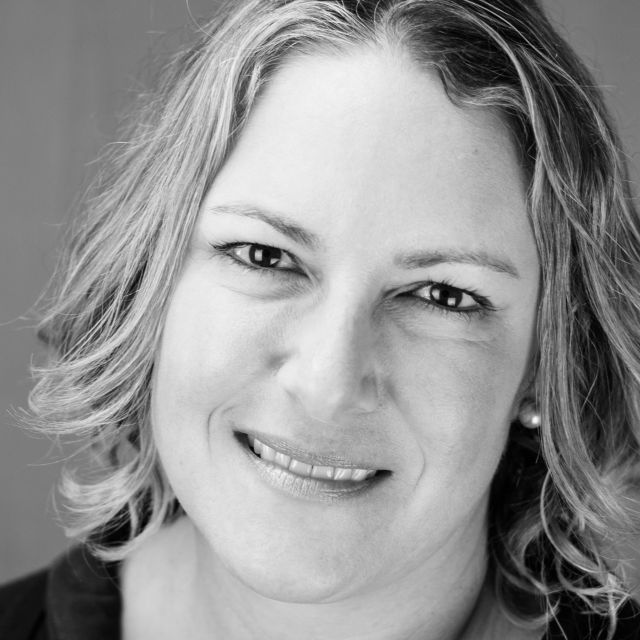 Headshot of liana abascal