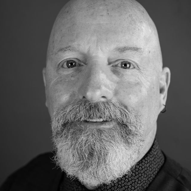 Headshot of Chris Pilkington